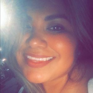 Meet your Posher, Yuri n